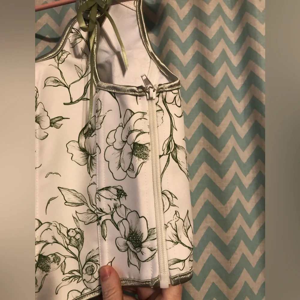Scarlet Darkness spring floral print green white corset top RenFest cosplay - Picture 3 of 12
